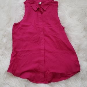 Summer sleeveless blouse